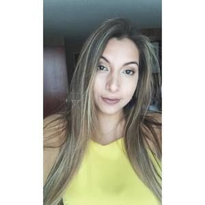 Meet your Posher, Alejandra